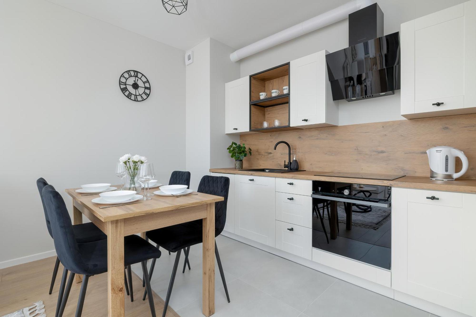 Bright Apartment Park Lotnikow Near Tauron Arena Krakow By Noclegi Renters المظهر الخارجي الصورة